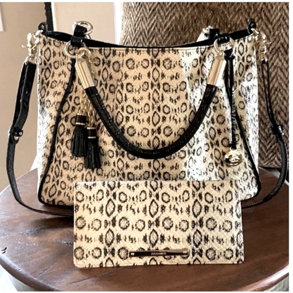 Brahmin Ruby Creme Aurora w/ matching Ady wallet in EUC